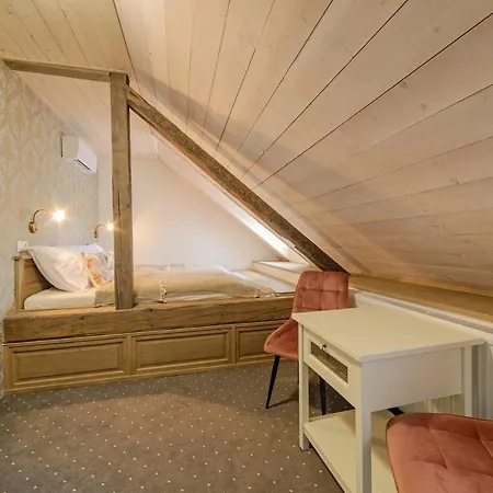 Aura בית הארחה Banská Štiavnica