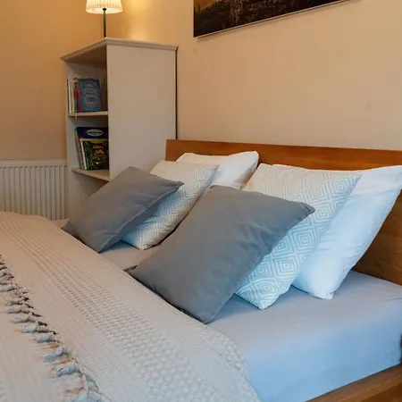 Aura בית הארחה Banská Štiavnica