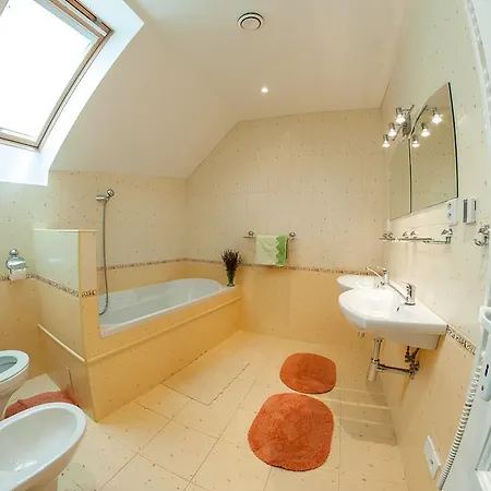 Gasthof Aura Banská Štiavnica